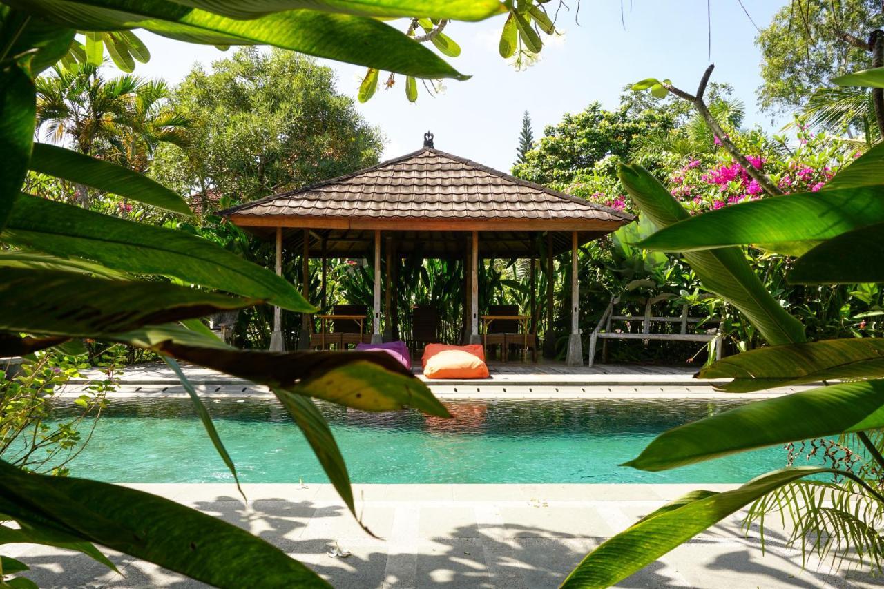 Ibludan Hotel Senggigi Eksteriør billede