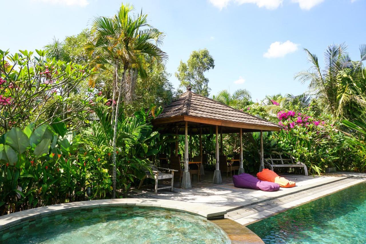 Ibludan Hotel Senggigi Eksteriør billede