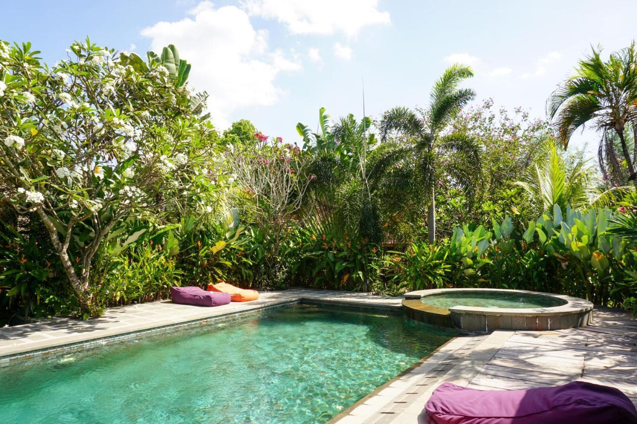 Ibludan Hotel Senggigi Eksteriør billede