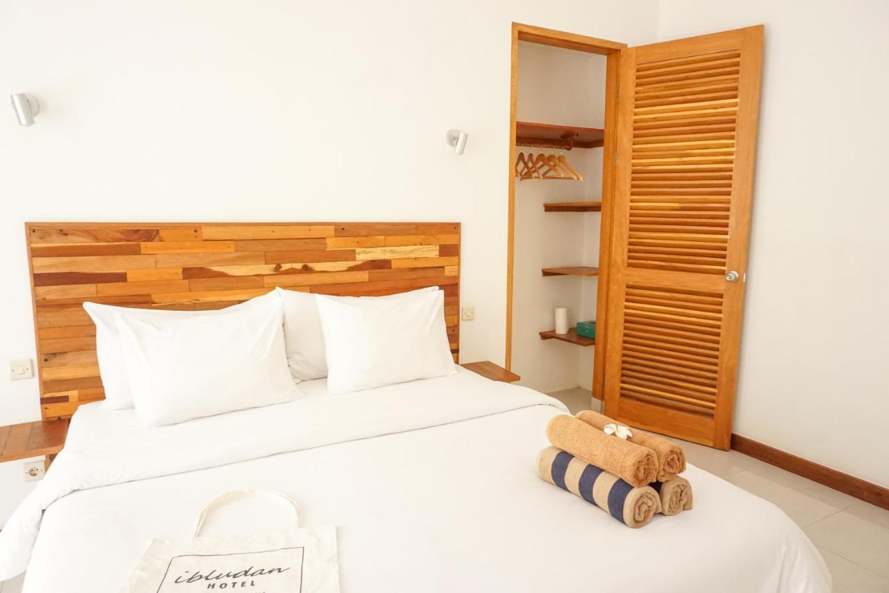 Ibludan Hotel Senggigi Eksteriør billede