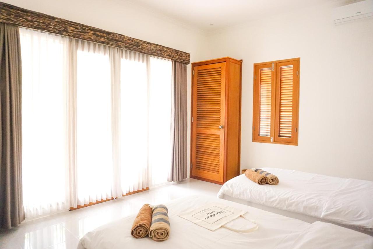 Ibludan Hotel Senggigi Eksteriør billede
